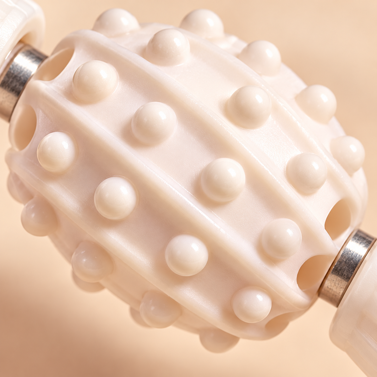 Four-Wheel Massage Stick — White — product detail — product illustration